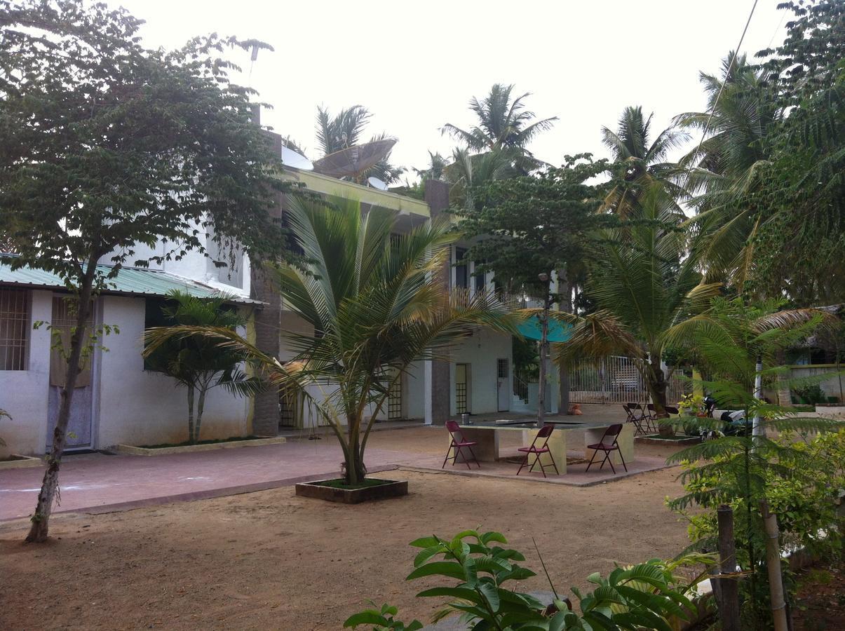 Holiyday In Vgf Farm House Dānishpet Buitenkant foto