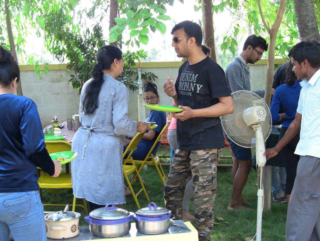 Holiyday In Vgf Farm House Dānishpet Buitenkant foto